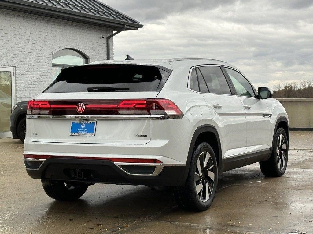 new 2025 Volkswagen Atlas Cross Sport car, priced at $46,535