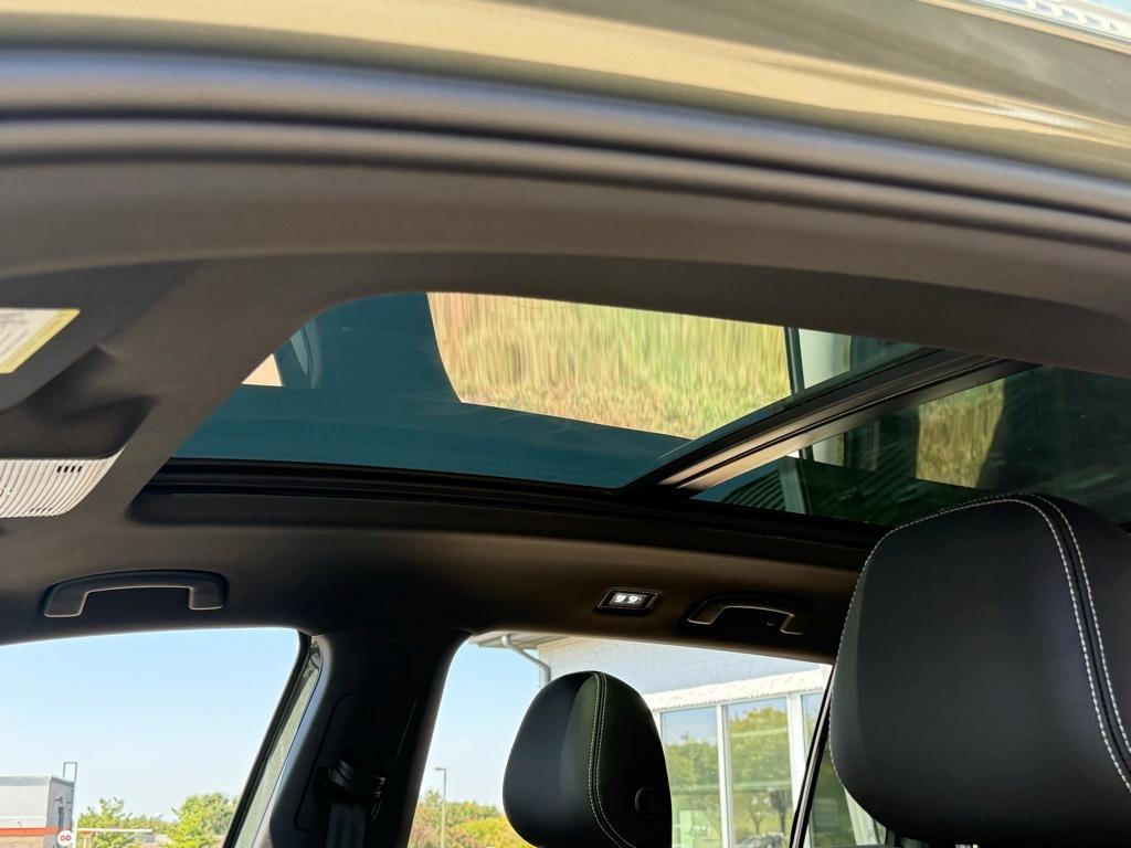 new 2026 Volkswagen Atlas Cross Sport car, priced at $46,215