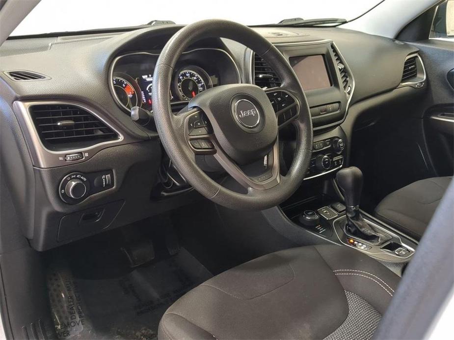 used 2021 Jeep Cherokee car, priced at $15,790