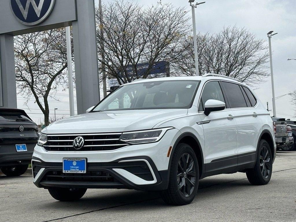 new 2024 Volkswagen Tiguan car, priced at $31,867