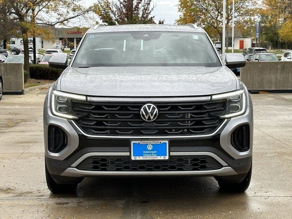 new 2025 Volkswagen Atlas Cross Sport car, priced at $43,778