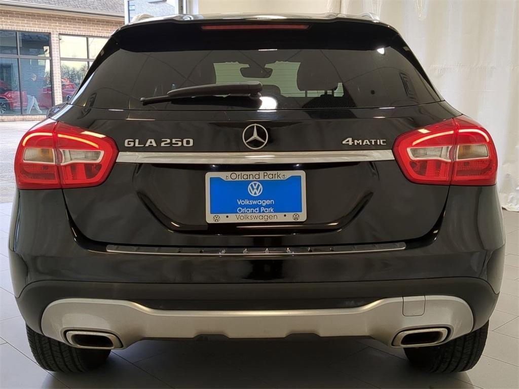 used 2020 Mercedes-Benz GLA 250 car, priced at $23,989