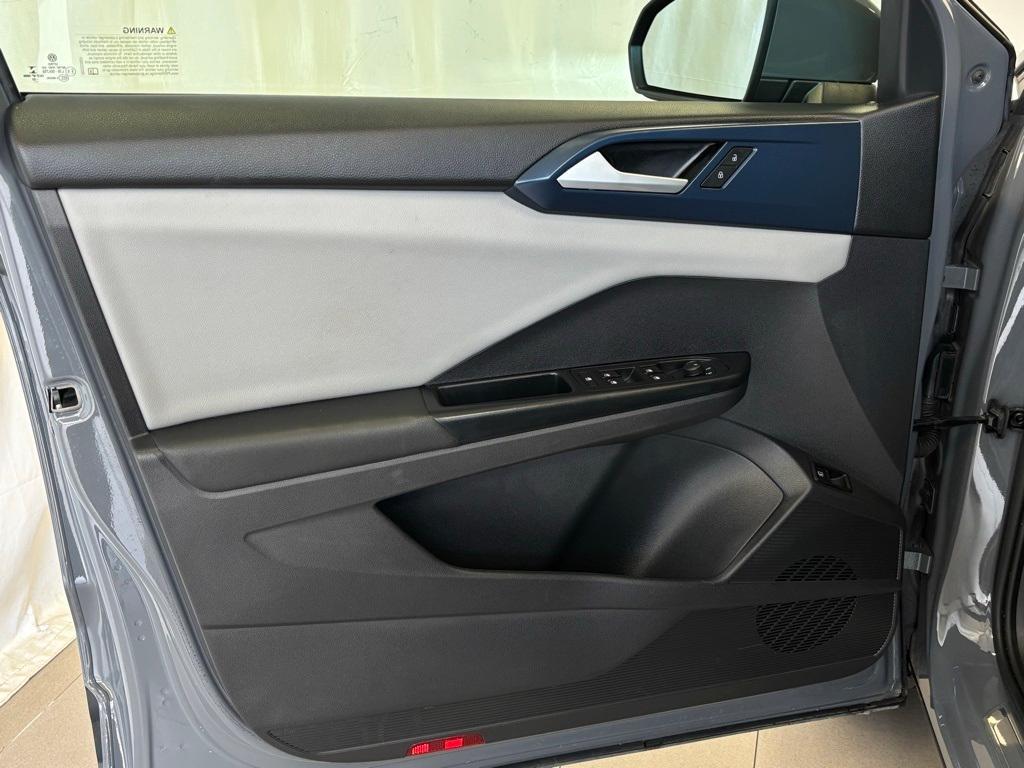 used 2022 Volkswagen Taos car, priced at $22,300