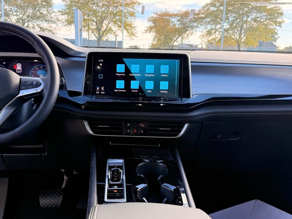 new 2026 Volkswagen Atlas Cross Sport car, priced at $46,652