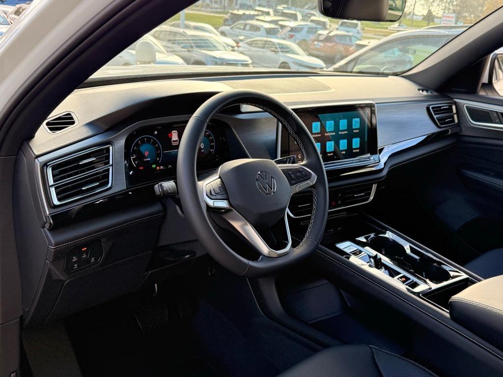 new 2026 Volkswagen Atlas Cross Sport car, priced at $46,652