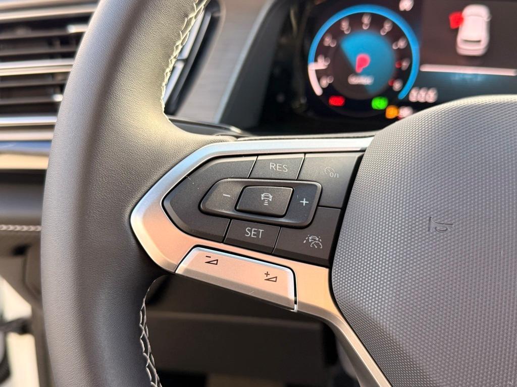 new 2026 Volkswagen Atlas Cross Sport car, priced at $46,652