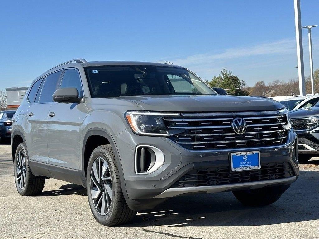 new 2025 Volkswagen Atlas car, priced at $47,336