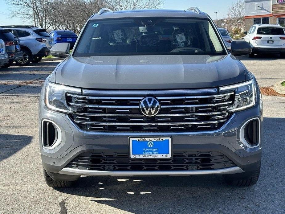 new 2025 Volkswagen Atlas car, priced at $47,336