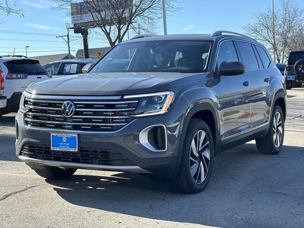 new 2025 Volkswagen Atlas car, priced at $47,336