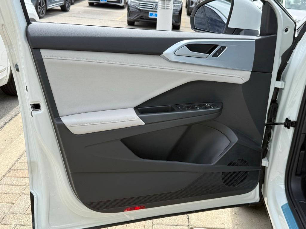 new 2025 Volkswagen Taos car, priced at $29,463