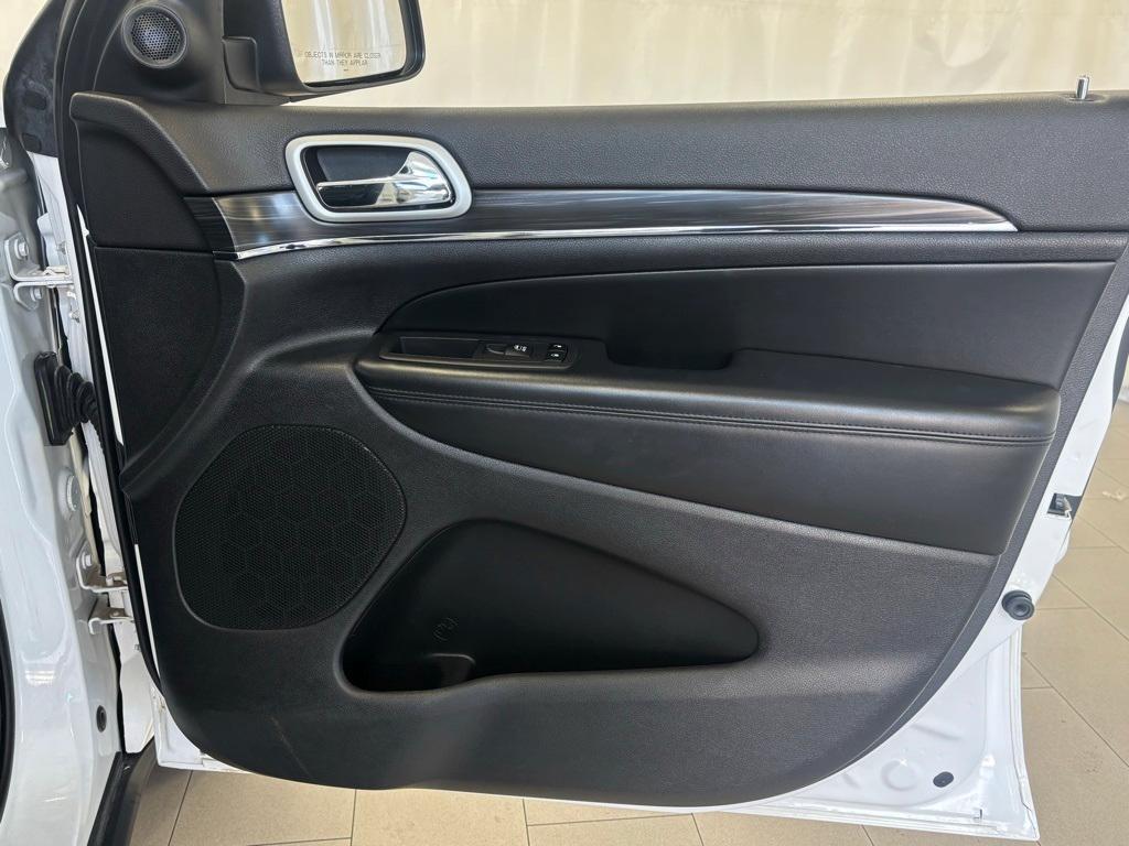 used 2022 Jeep Grand Cherokee WK car, priced at $29,787