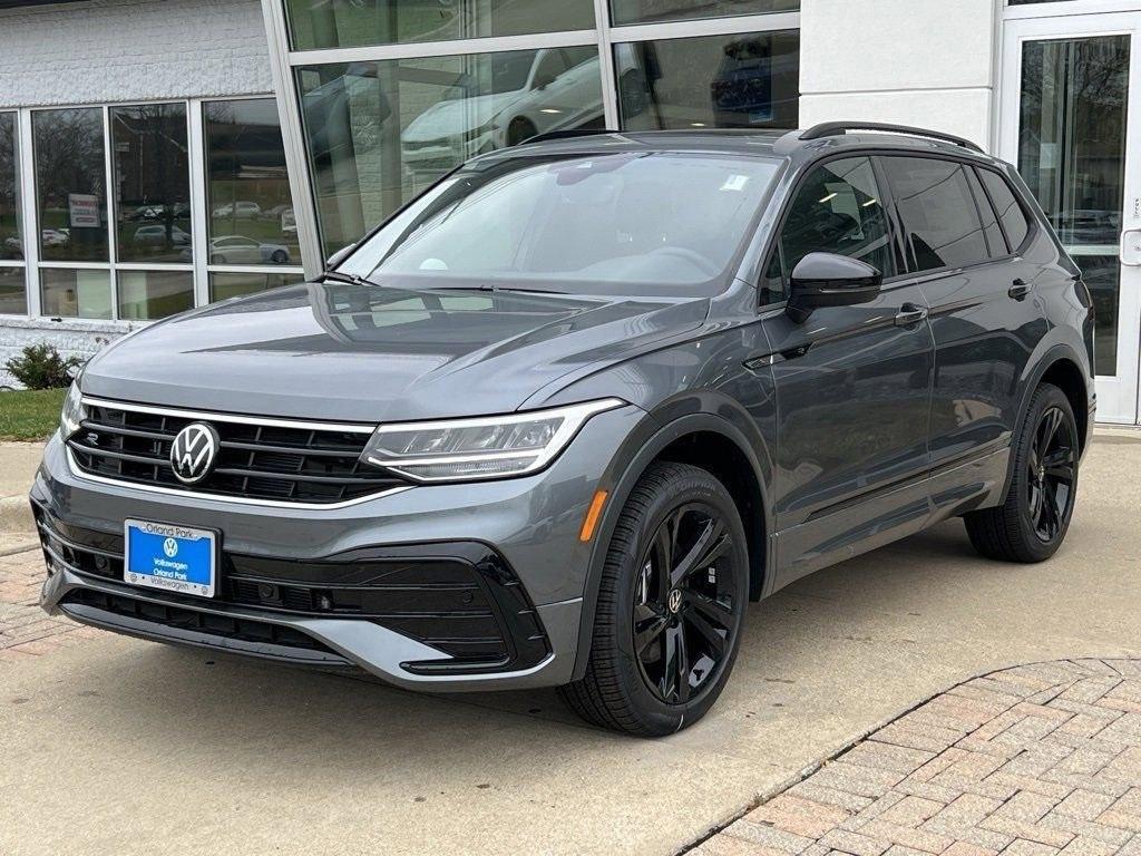 new 2024 Volkswagen Tiguan car, priced at $32,852