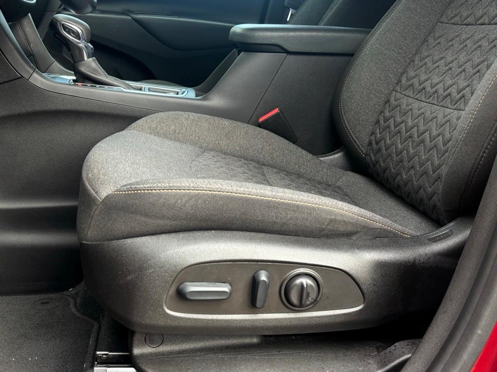 used 2022 Chevrolet Equinox car, priced at $21,998