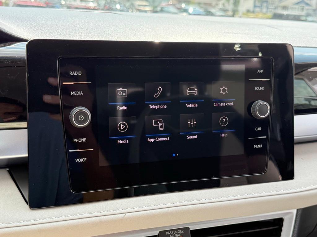 new 2025 Volkswagen Taos car, priced at $31,421