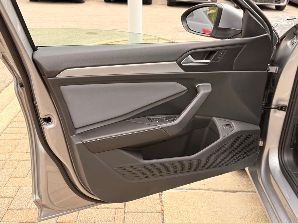 new 2025 Volkswagen Jetta car, priced at $26,333