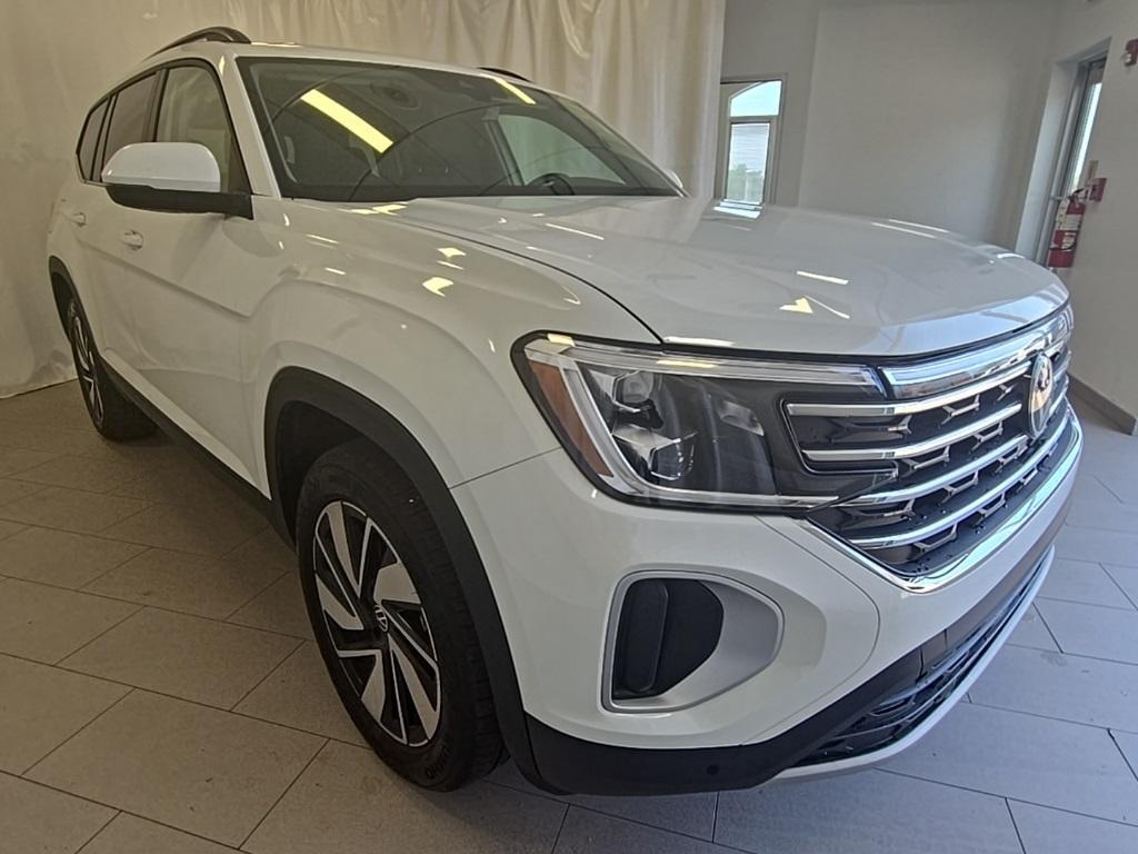 used 2024 Volkswagen Atlas car, priced at $40,977