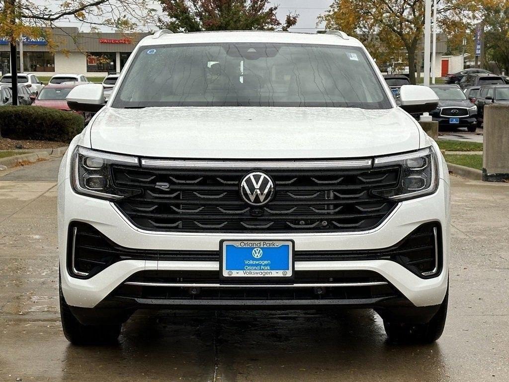 new 2025 Volkswagen Atlas Cross Sport car, priced at $51,455