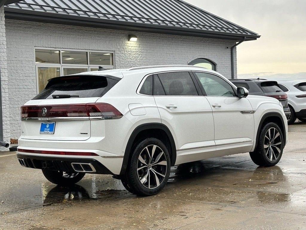 new 2025 Volkswagen Atlas Cross Sport car, priced at $51,455