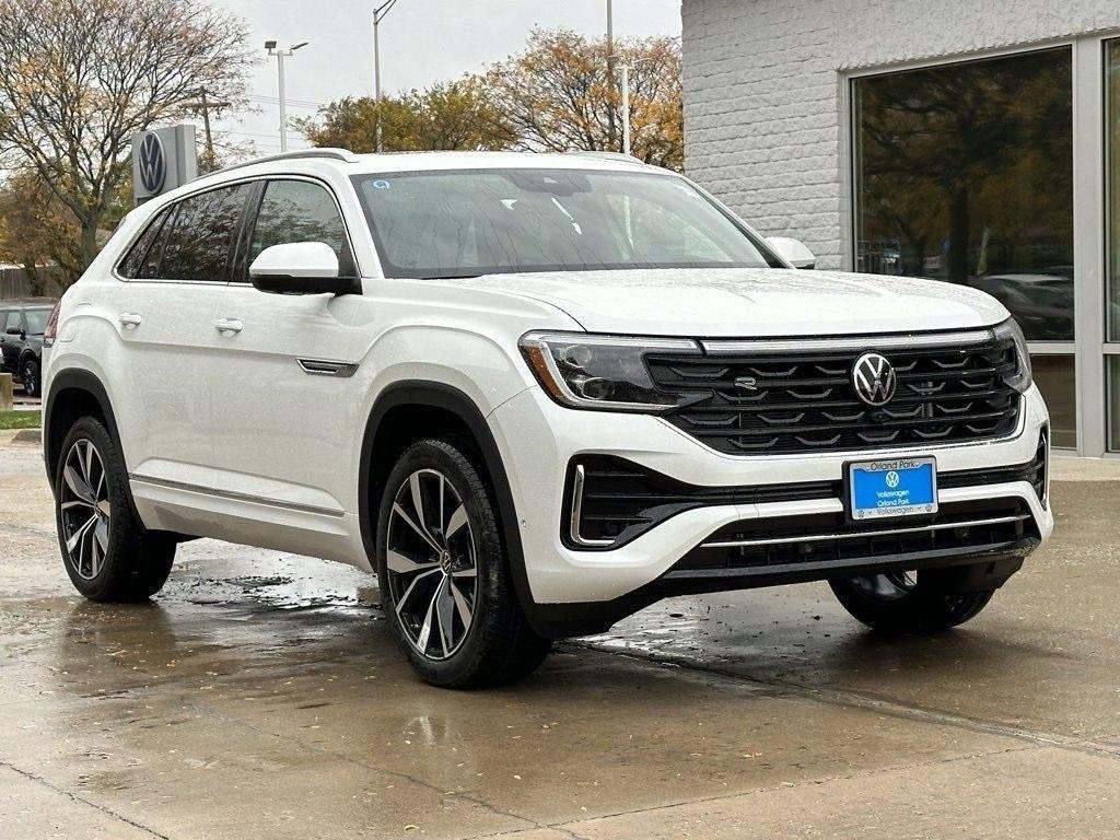 new 2025 Volkswagen Atlas Cross Sport car, priced at $51,455