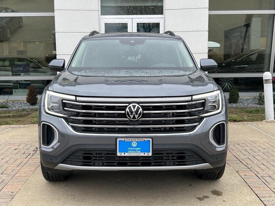 new 2025 Volkswagen Atlas car, priced at $43,963