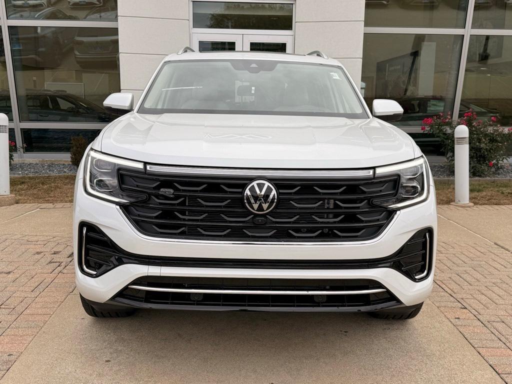 new 2026 Volkswagen Atlas car, priced at $54,479