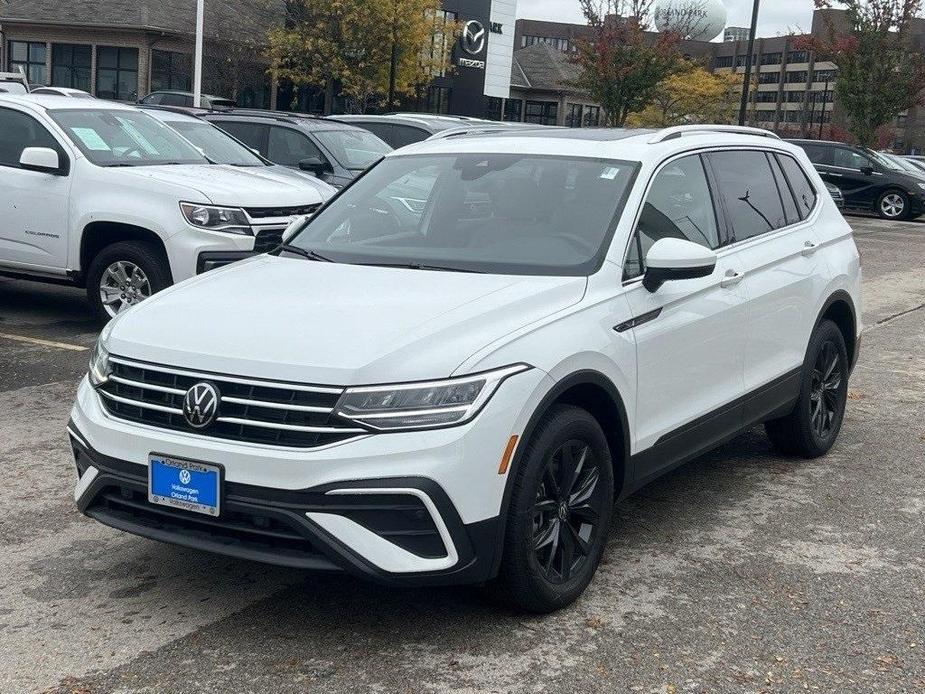 new 2024 Volkswagen Tiguan car, priced at $30,679