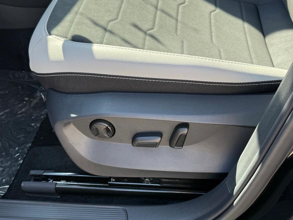 new 2025 Volkswagen Taos car, priced at $30,921