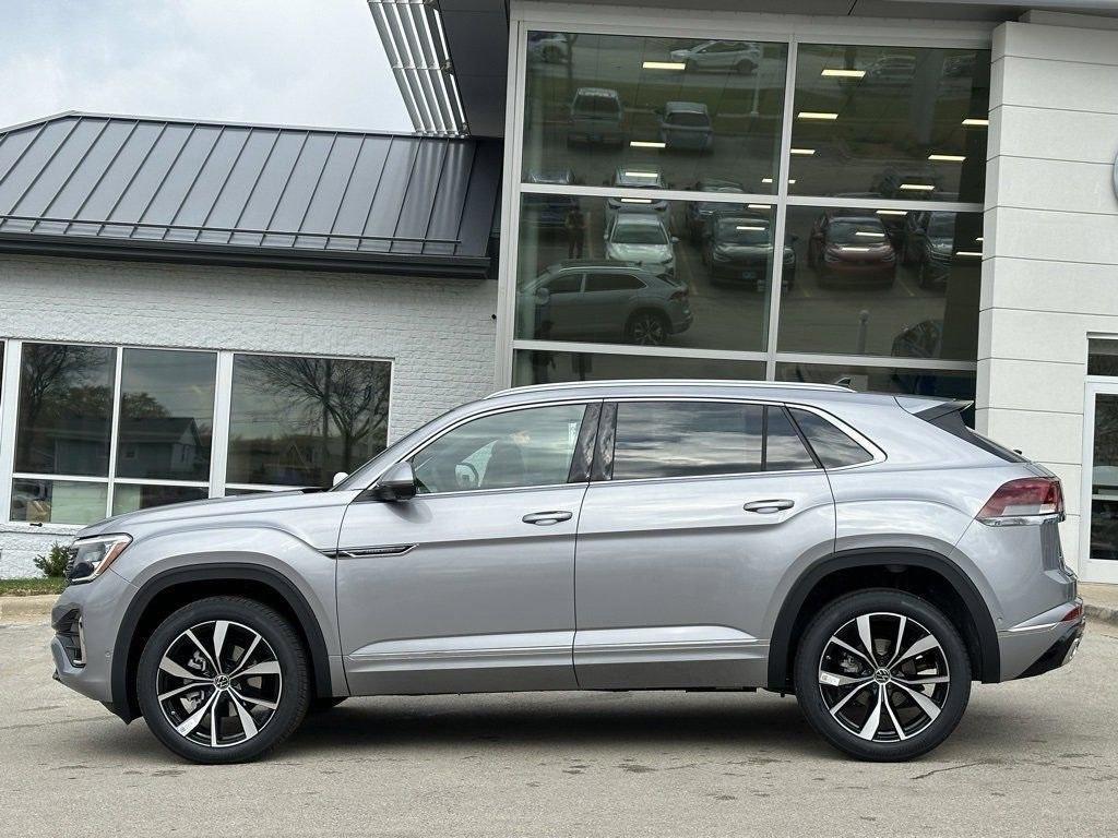 new 2025 Volkswagen Atlas Cross Sport car, priced at $51,262