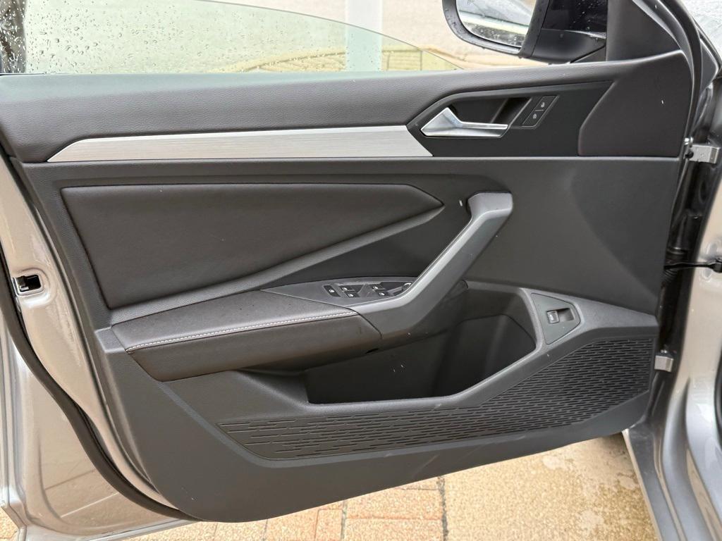 new 2025 Volkswagen Jetta car, priced at $25,024