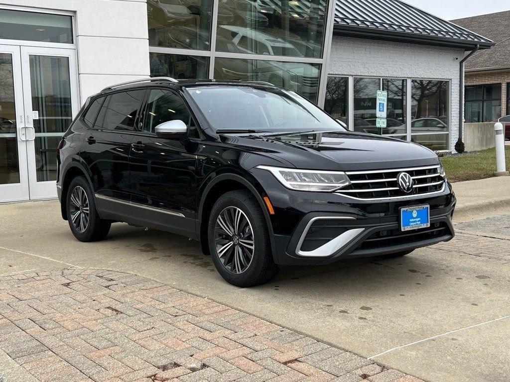 new 2024 Volkswagen Tiguan car, priced at $30,436