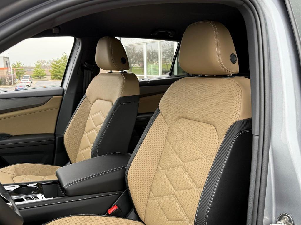 new 2025 Volkswagen Atlas Cross Sport car, priced at $42,571