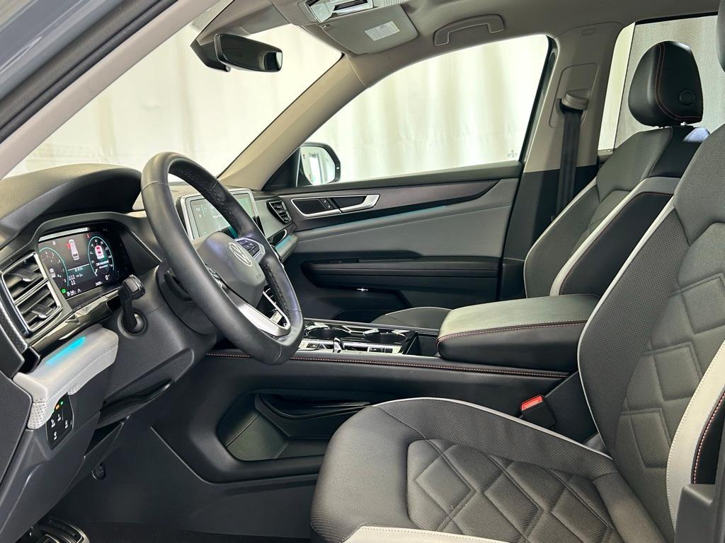 used 2024 Volkswagen Atlas car, priced at $43,197