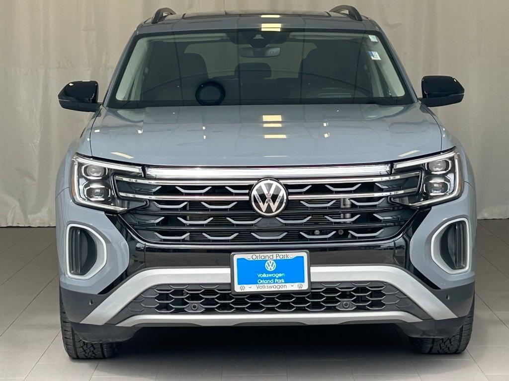 used 2024 Volkswagen Atlas car, priced at $43,197