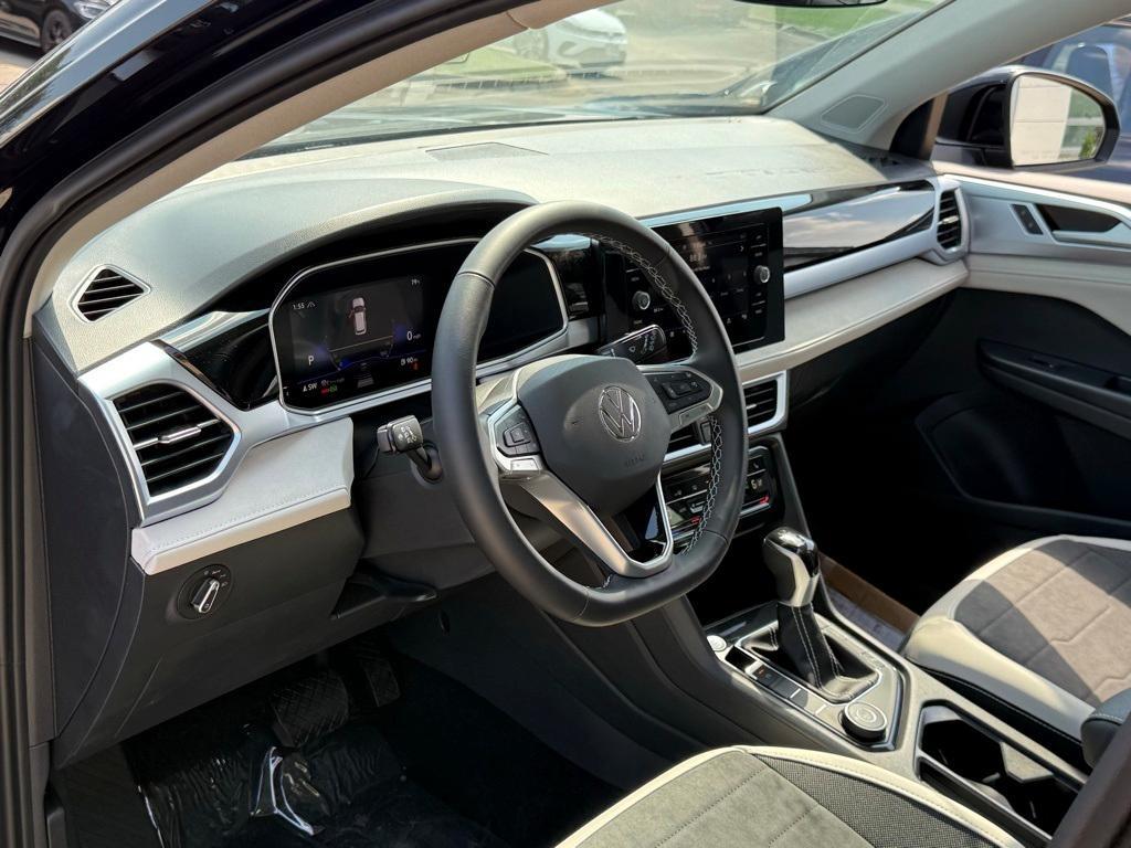 new 2025 Volkswagen Taos car, priced at $29,644