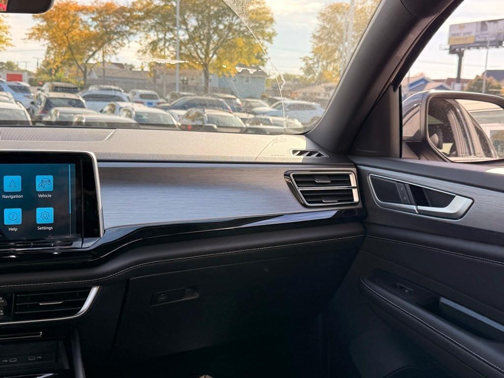 new 2026 Volkswagen Atlas Cross Sport car, priced at $46,140