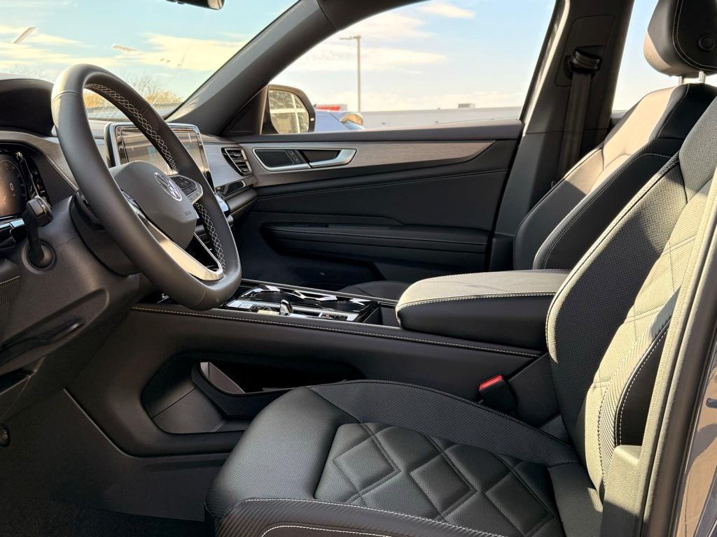 new 2026 Volkswagen Atlas Cross Sport car, priced at $46,140