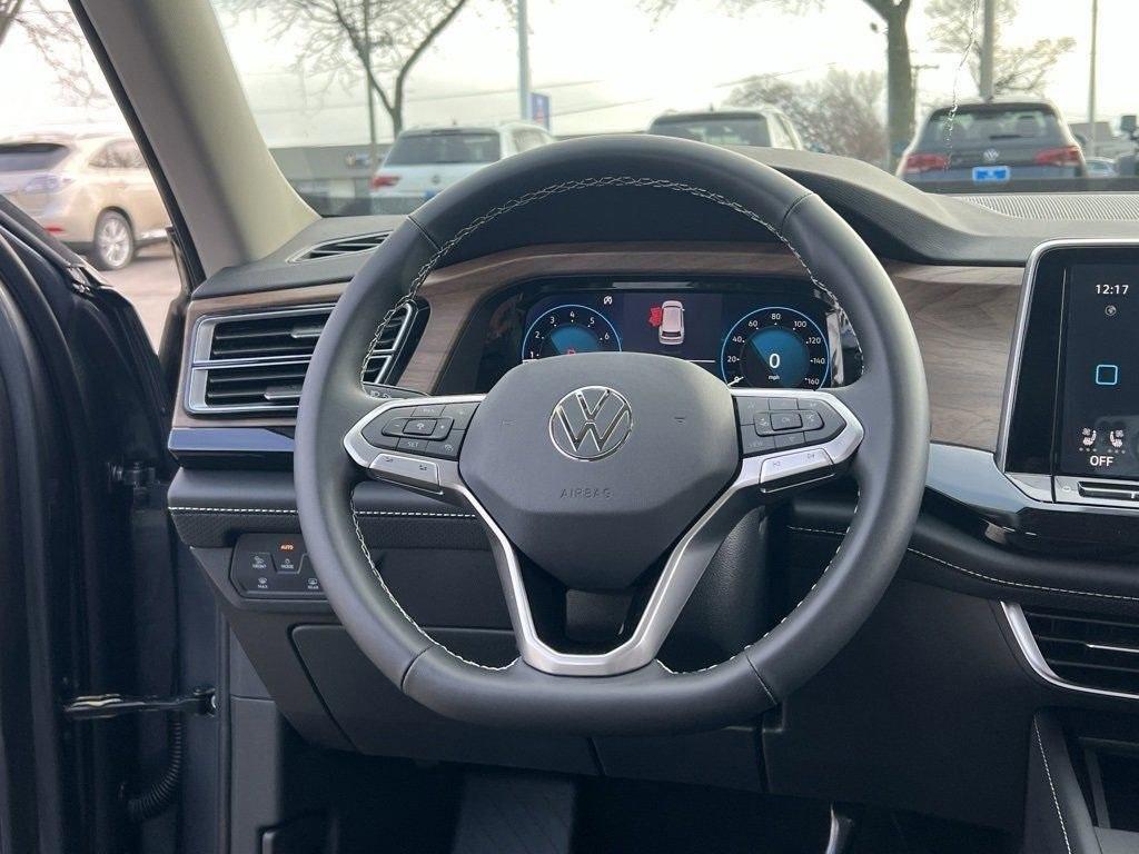 new 2025 Volkswagen Atlas car, priced at $39,006