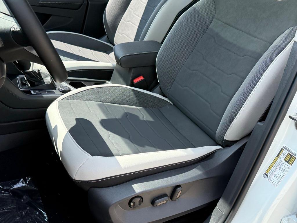 new 2025 Volkswagen Taos car, priced at $29,041
