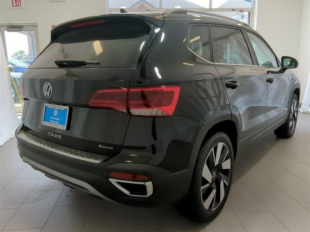 new 2024 Volkswagen Taos car, priced at $31,331