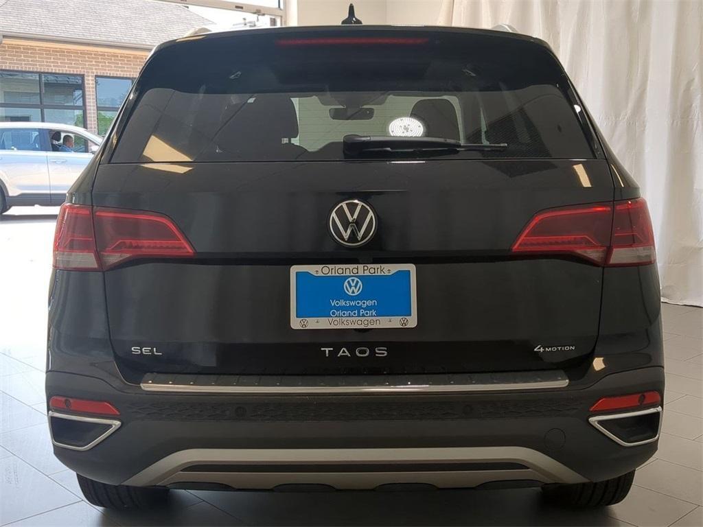 new 2024 Volkswagen Taos car, priced at $31,331