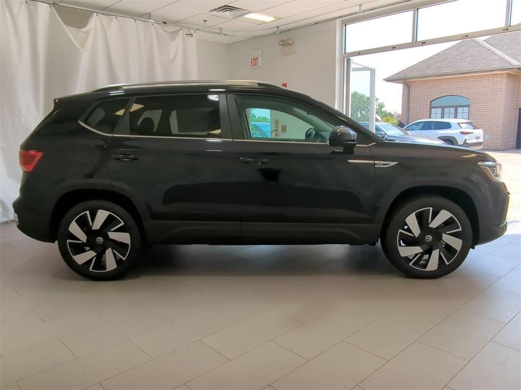 new 2024 Volkswagen Taos car, priced at $31,331