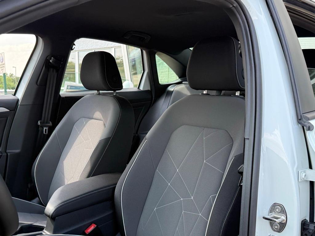 new 2025 Volkswagen Jetta car, priced at $24,006