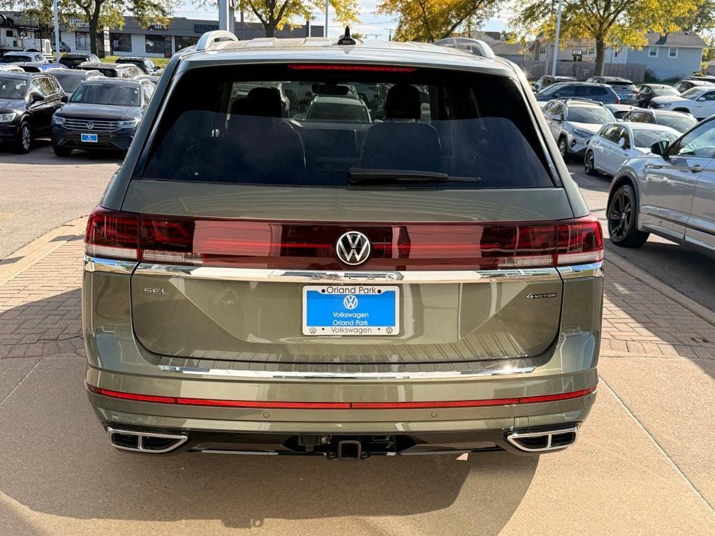 new 2026 Volkswagen Atlas car, priced at $54,779