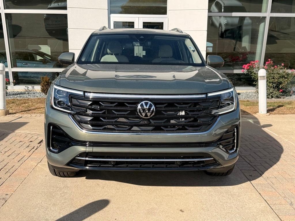 new 2026 Volkswagen Atlas car, priced at $54,779