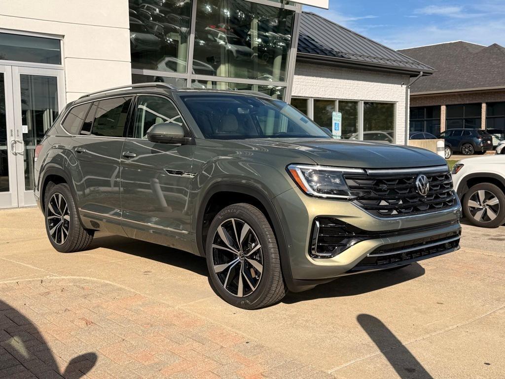new 2026 Volkswagen Atlas car, priced at $54,779
