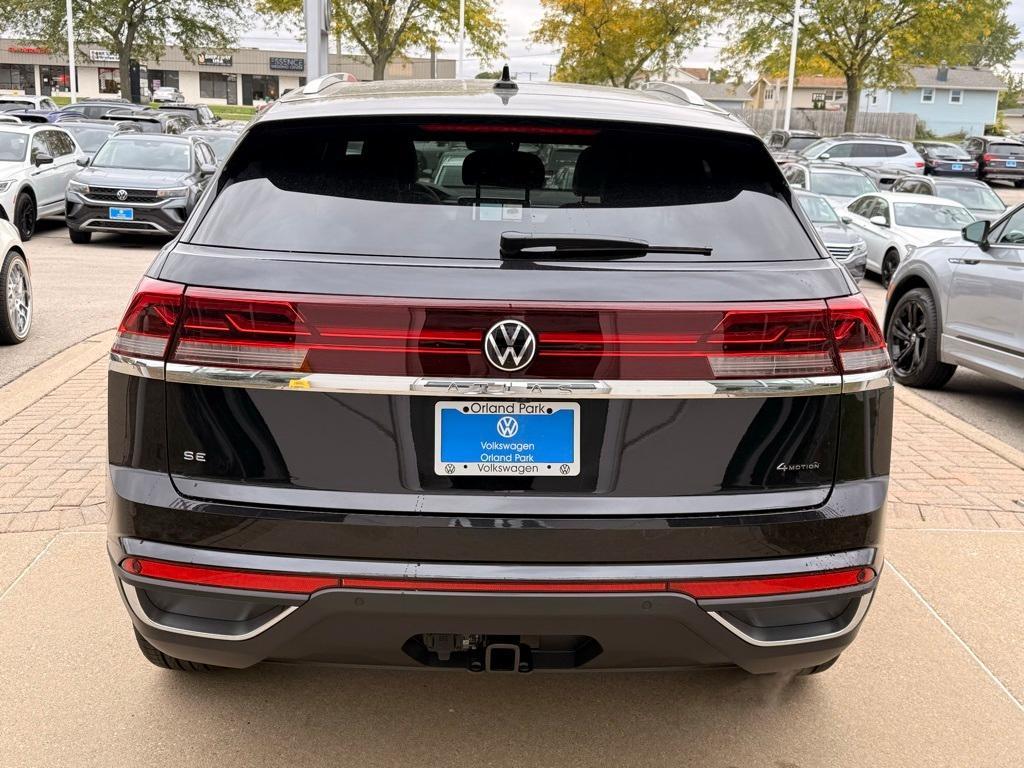 new 2026 Volkswagen Atlas Cross Sport car, priced at $46,215