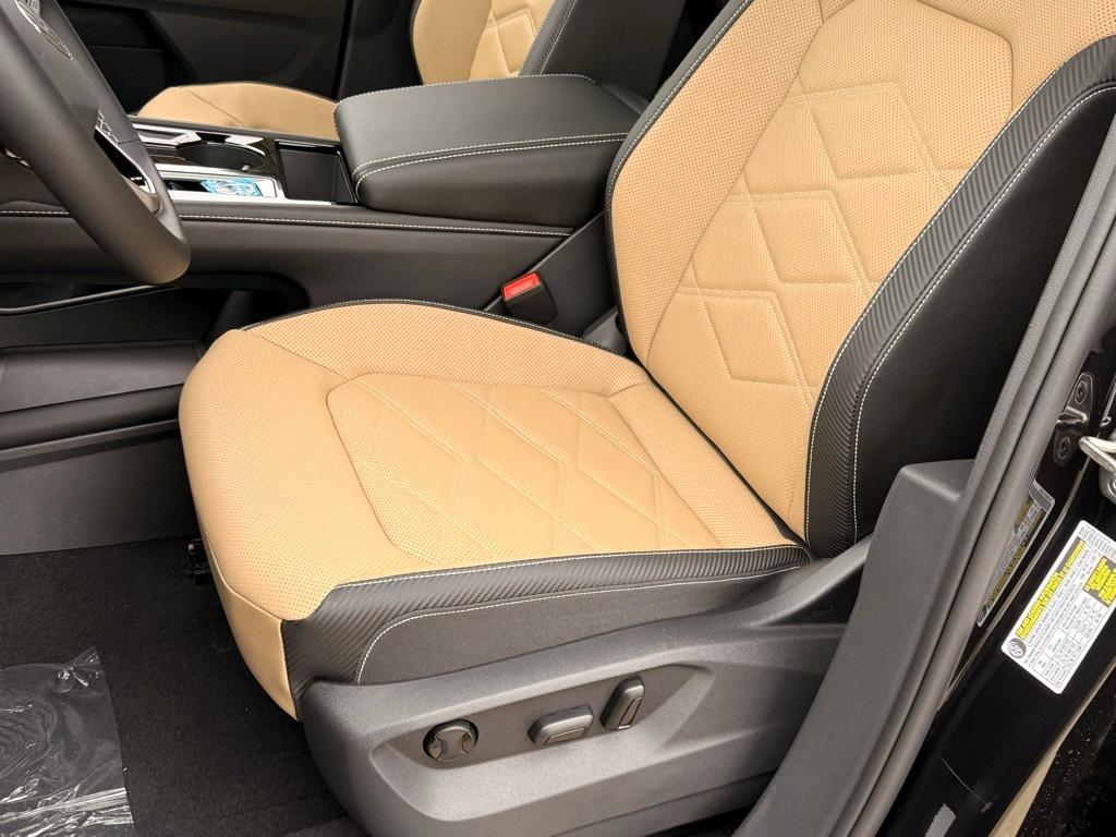 new 2026 Volkswagen Atlas Cross Sport car, priced at $46,215