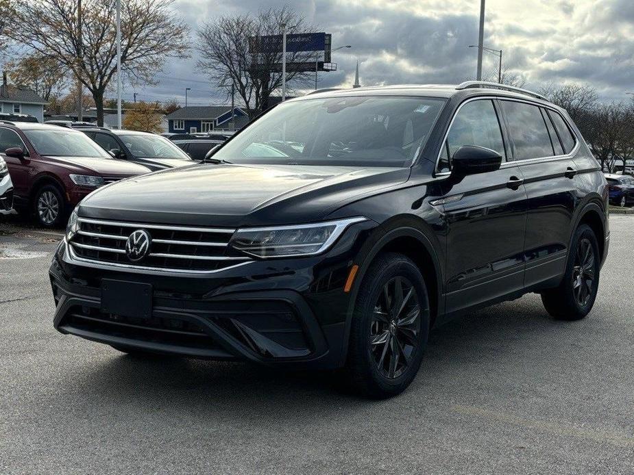 new 2024 Volkswagen Tiguan car, priced at $30,870