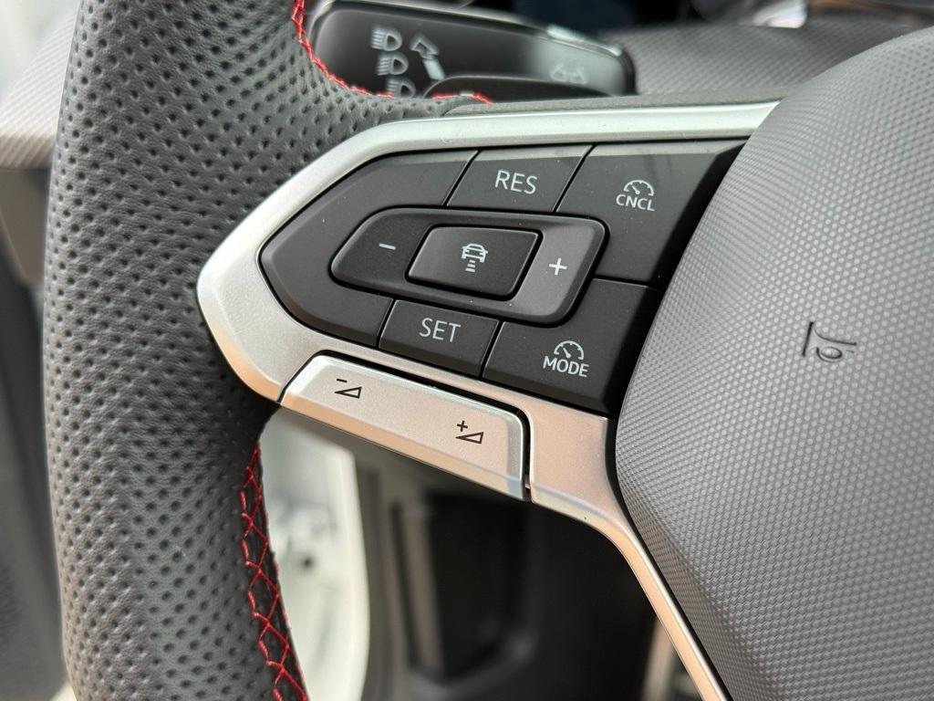 new 2025 Volkswagen Golf GTI car, priced at $40,827
