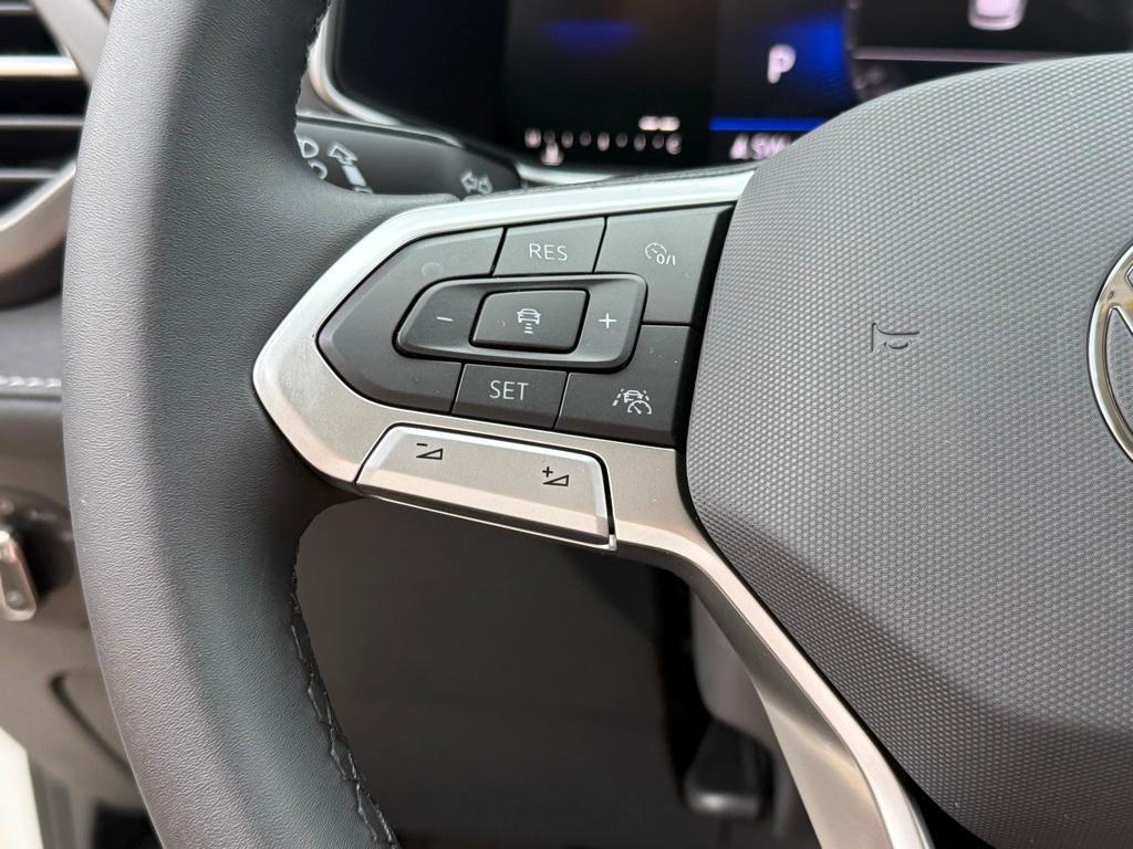 new 2025 Volkswagen Taos car, priced at $33,116